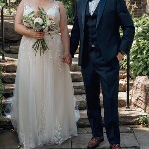 Stella York 7161 - A-Line  Wedding Dress with Lace ("Antique Ivory" Colour)